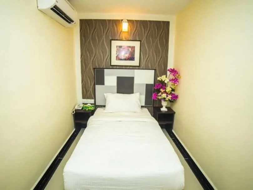 Very Hotel George Town 3*,